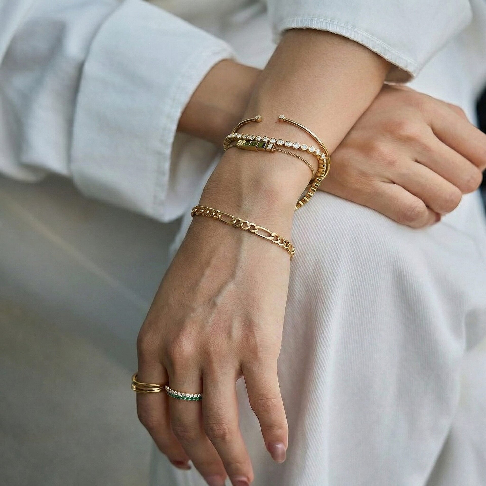 9K Yellow Gold High Finish Bracelet in  Hollow Figaro Pattern Size 7.5 Inch 3554422 4