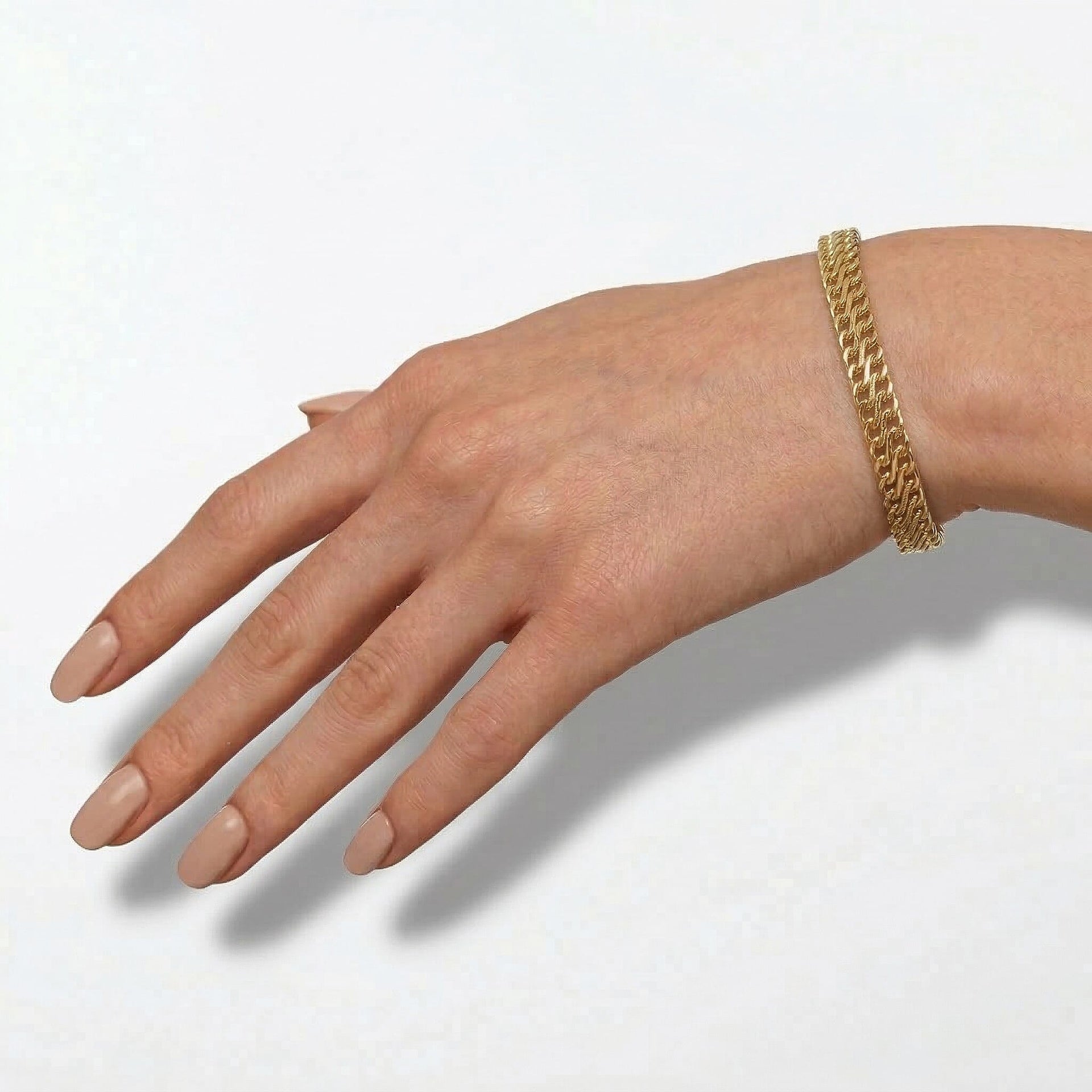 9K Yellow Gold Hollow Woven Curb Bracelet 7.5 Inch 8894663 1