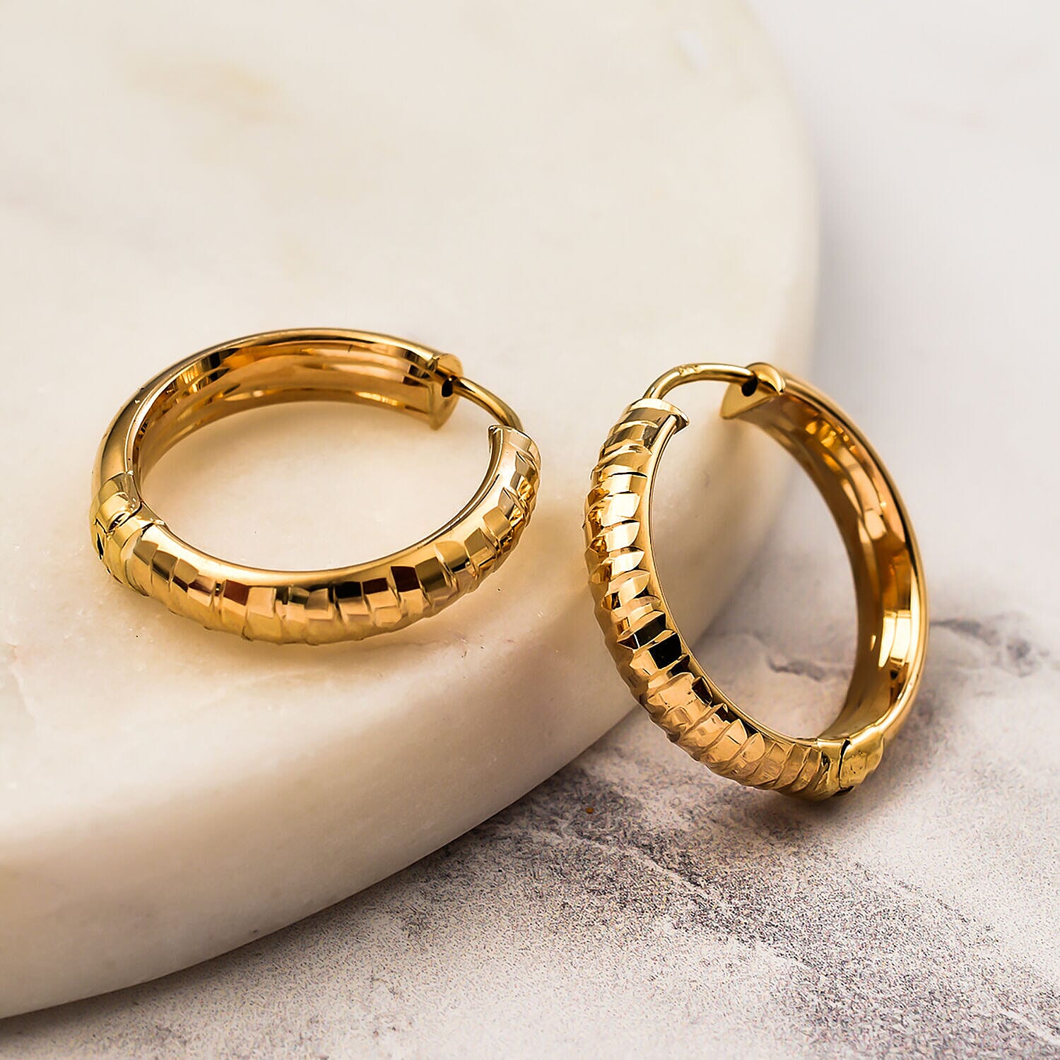 9K Yellow Gold Textured Hoop Earrings. Gold Wt 3.00 Gms 7383368 1