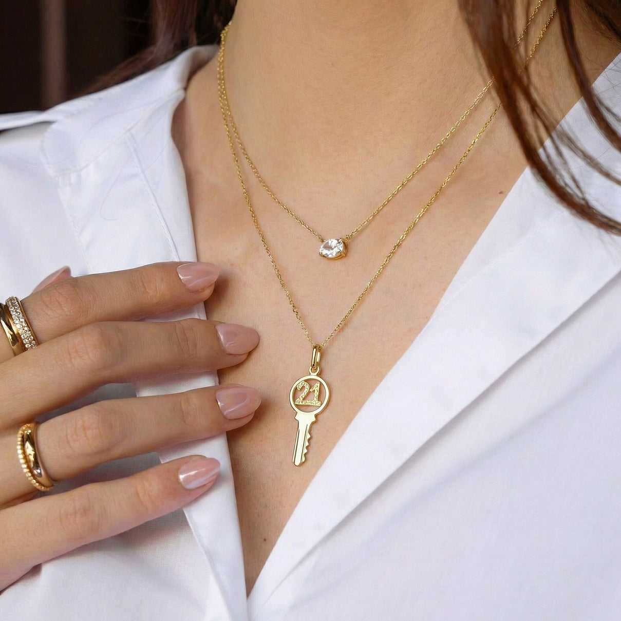 9K Yellow Gold Key Pendant 7711399 5