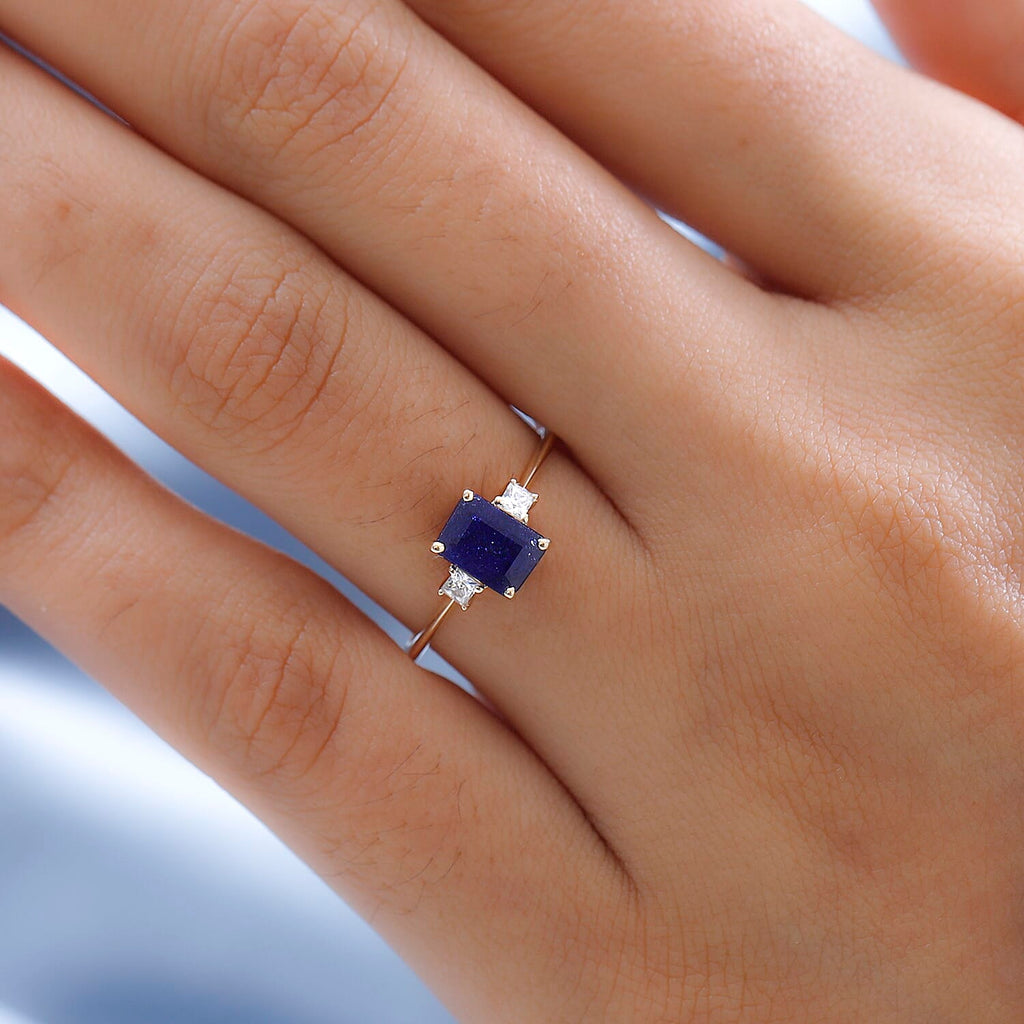 9K Yellow Gold Masoala Sapphire and Moissanite Ring 1.53 Ct