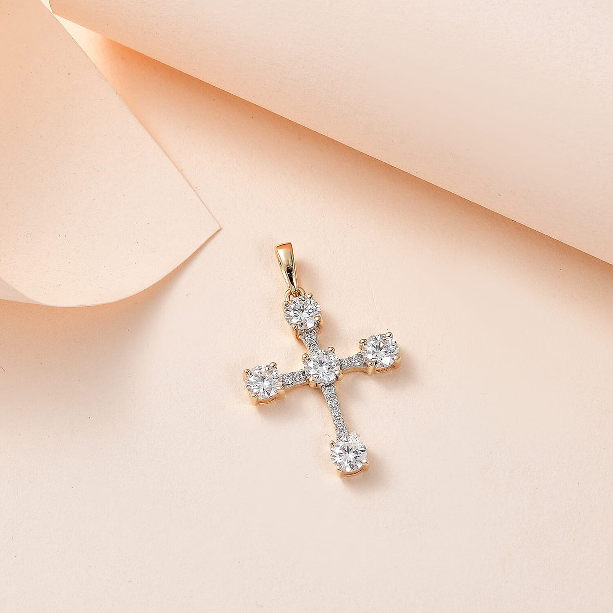 9K Yellow Gold Moissanite Cross Pendant 1.30 Ct 7623449 2