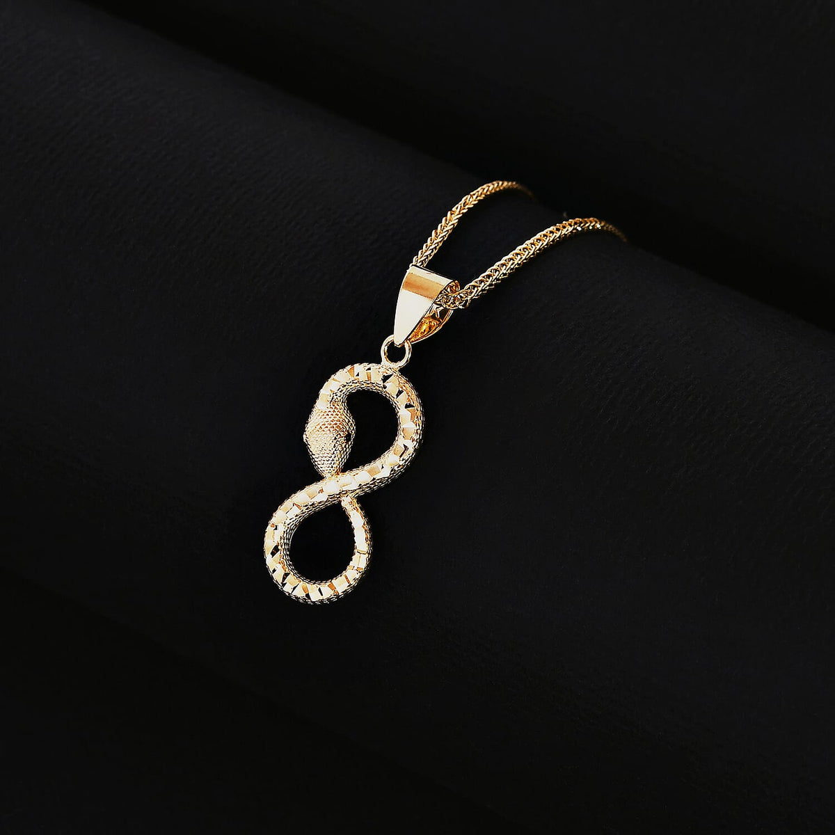 9K Yellow Gold Designer Serpentine Pendant 7855991 1
