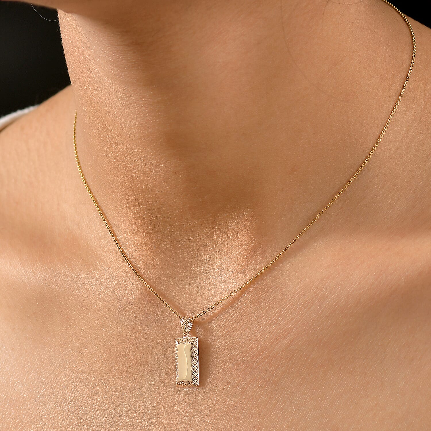 9K Yellow Gold Bar Pendant 8085943 2