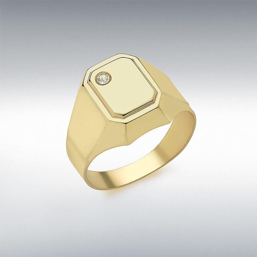 9K Yellow Gold Signet Ring. Gold WT 2.70 Gms