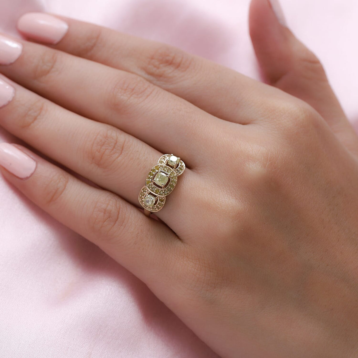 9K Yellow Gold SGL Certified Natural Yellow Diamond I3 Cluster Ring 1.02 Ct 7214027 3