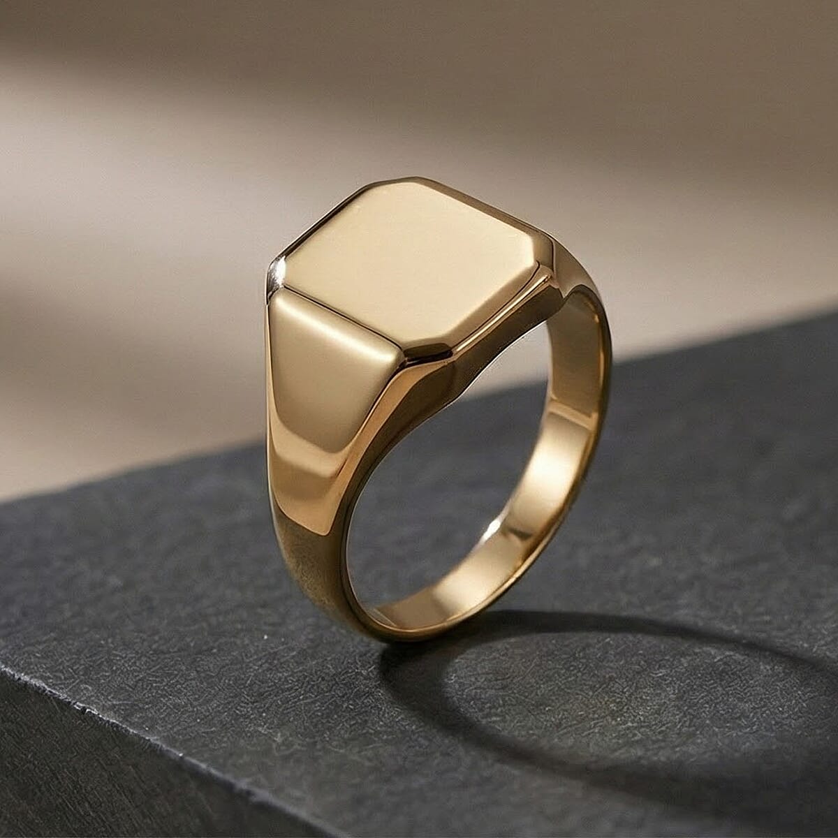 9K Yellow Gold Signet Men's Ring 8103950 3