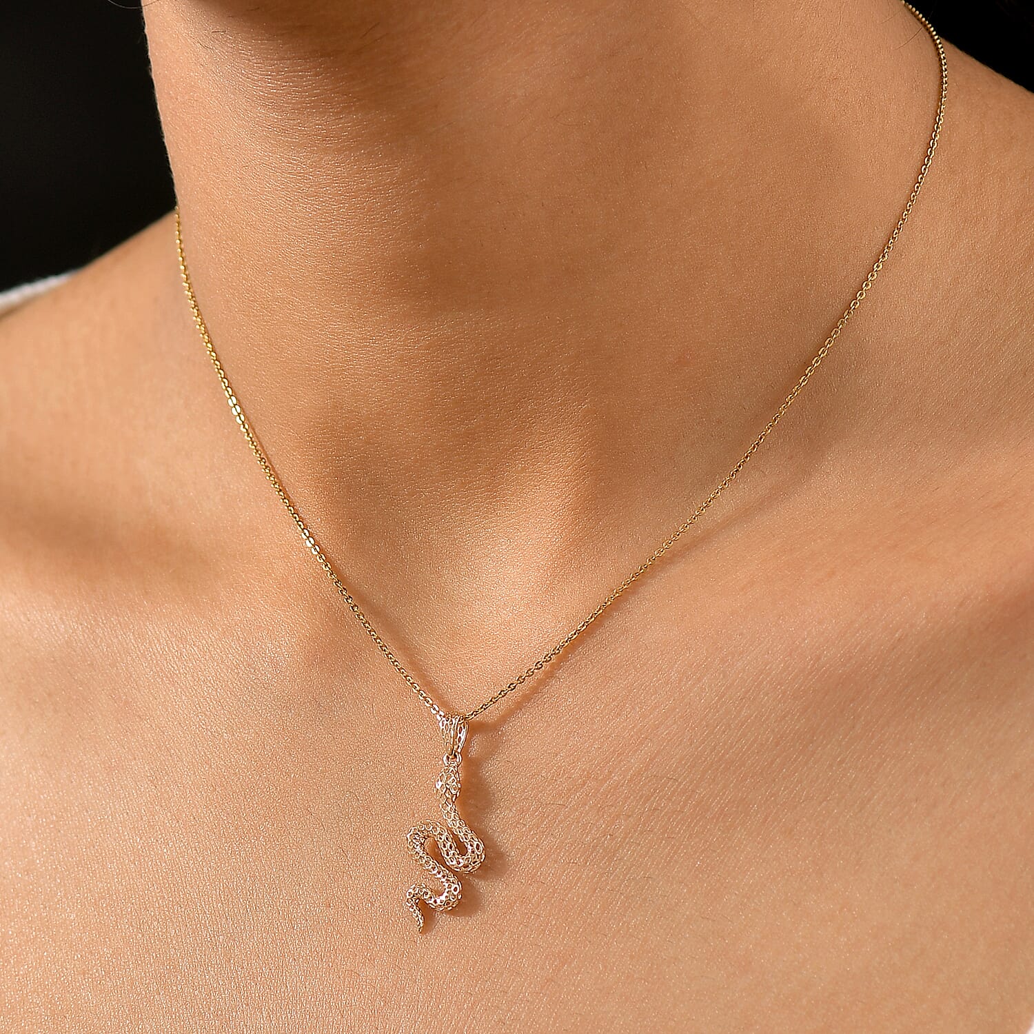 9K Yellow Gold Snake Pendant 8094665 2