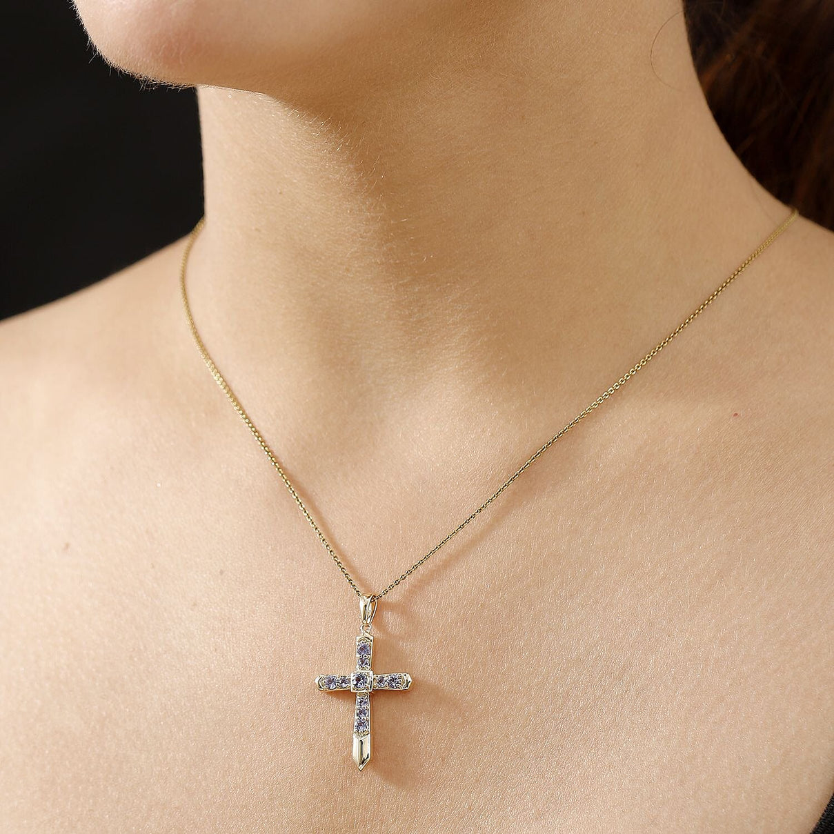 9K Yellow Gold Tanzanite Cross Pendant 0.60 Ct. 7986169 3