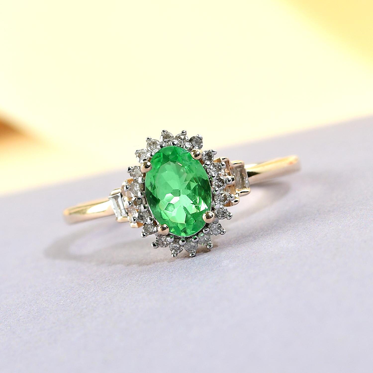 Tsavorite Garnet and Diamond Halo Ring in 9K Yellow Gold 8959639 2