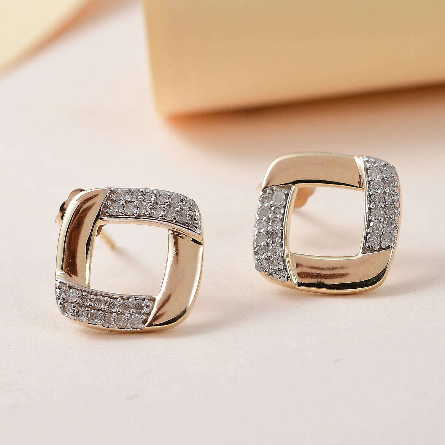 9K Yellow Gold SGL Certified Diamond (G-H) Stud Earrings 0.20 Ct 7371439 1