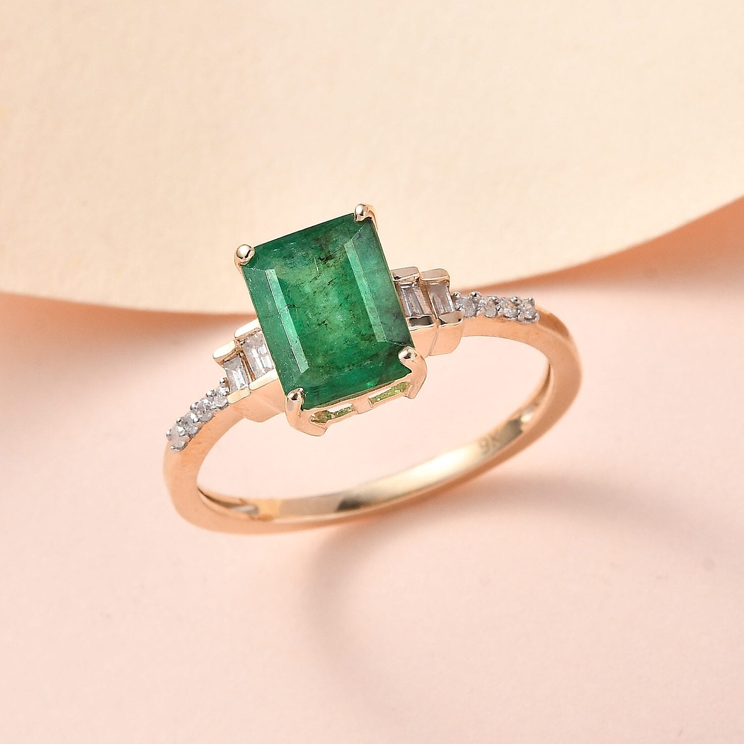 9K Yellow Gold Zambian Emerald and Diamond Ring 1.43 Ct. 7461300 7