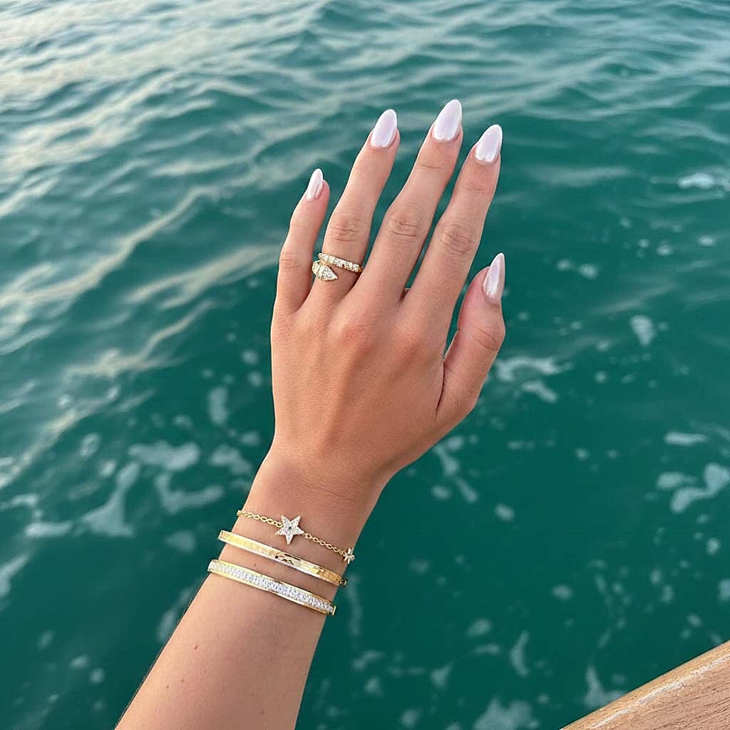9K Yellow and White Gold Bangle 8376233 4