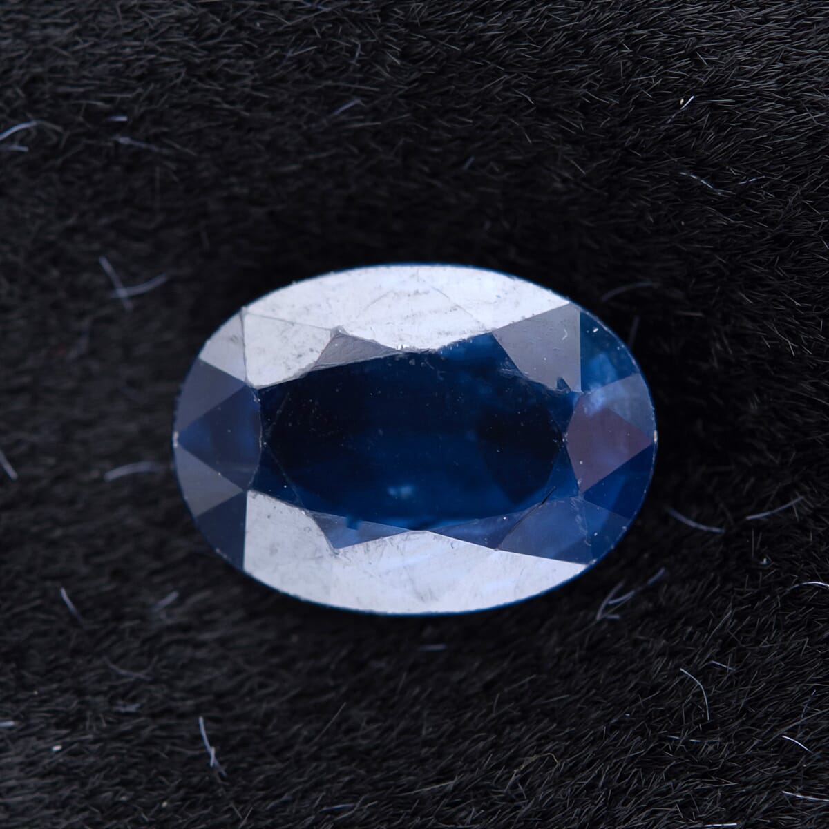 AAA Kanchanaburi Blue Sapphire Loose Gemstone in Oval Shape (7x5mm) 1 Ct. 8054745 1
