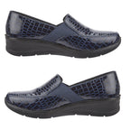 Ladies Shoe (Size 3) - Navy Croc