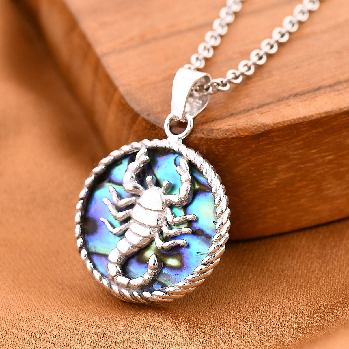 Abalone Shell Pendant Sterling Silver Wt. 7 grams, 9 Ct 7656880 3