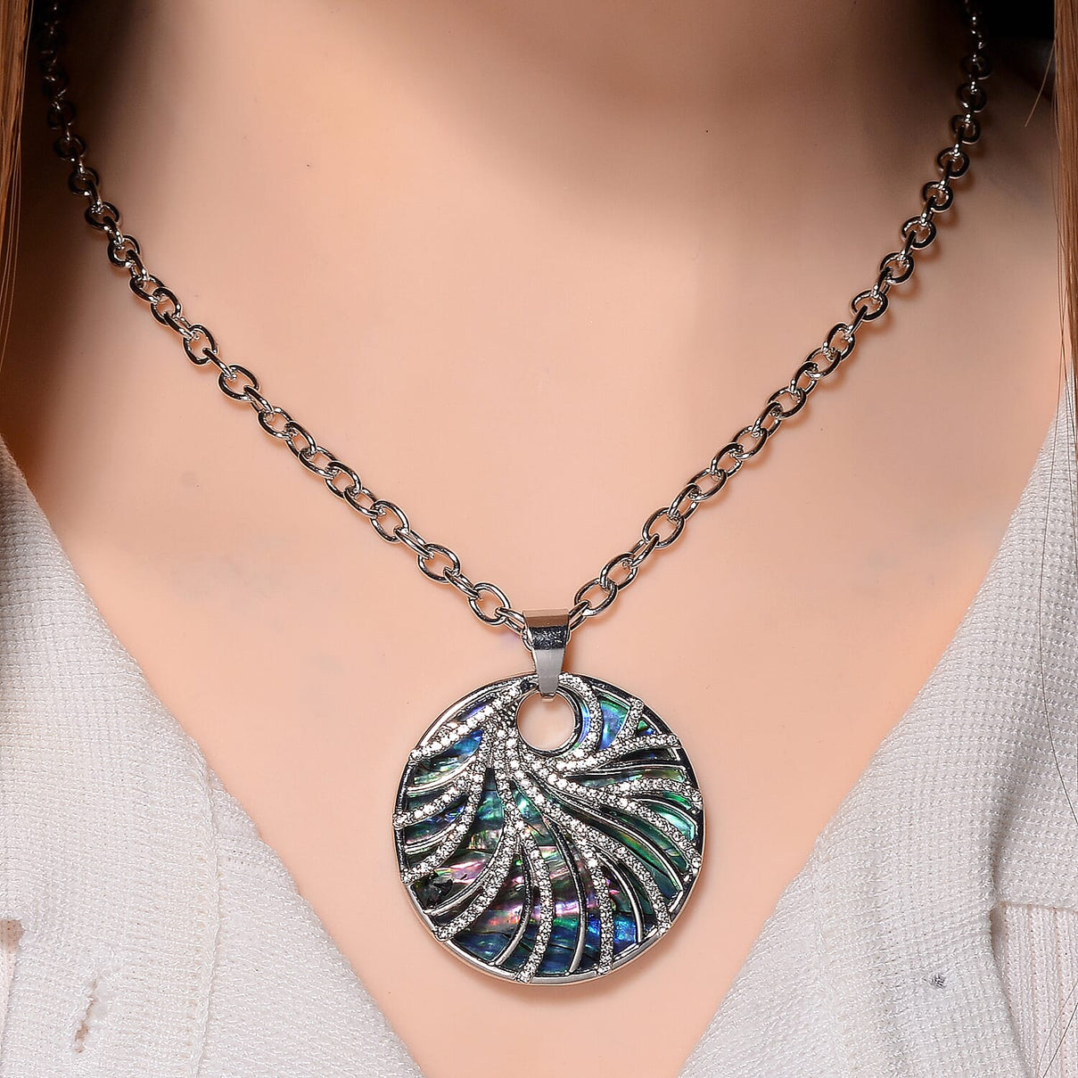 Abalone Shell, White Crystal Pendant with Chain (Size 24) 4291396 1