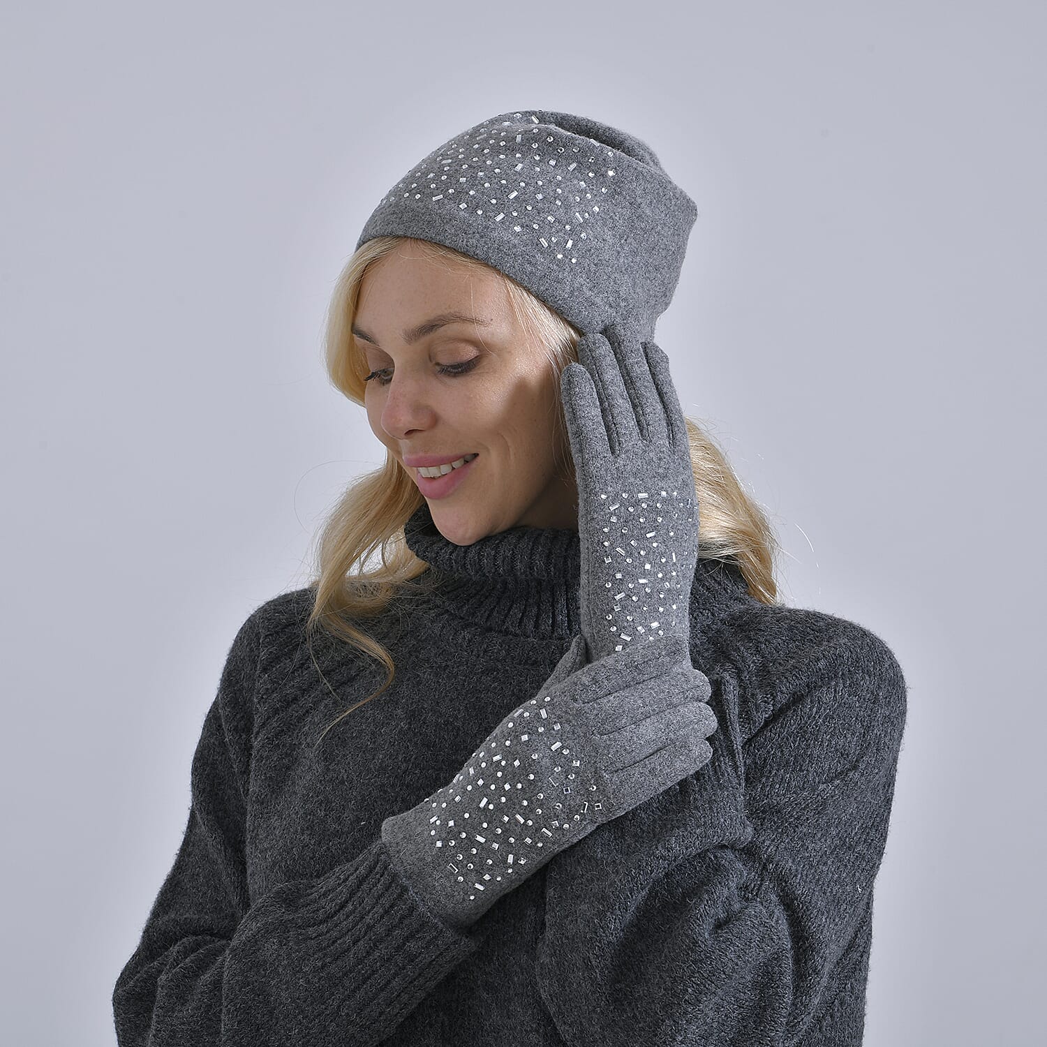 Premium Cashmere Wool Crystal Embellished Hat and Gloves - Grey V32516004 3