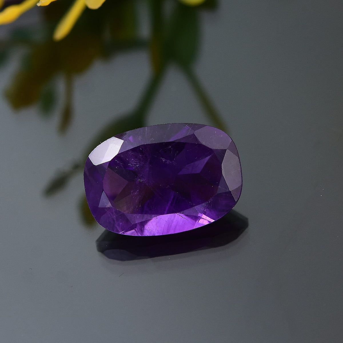 4.84 Ct. African Amethyst Loose Gemstone in Cushion Shape 8063561 1