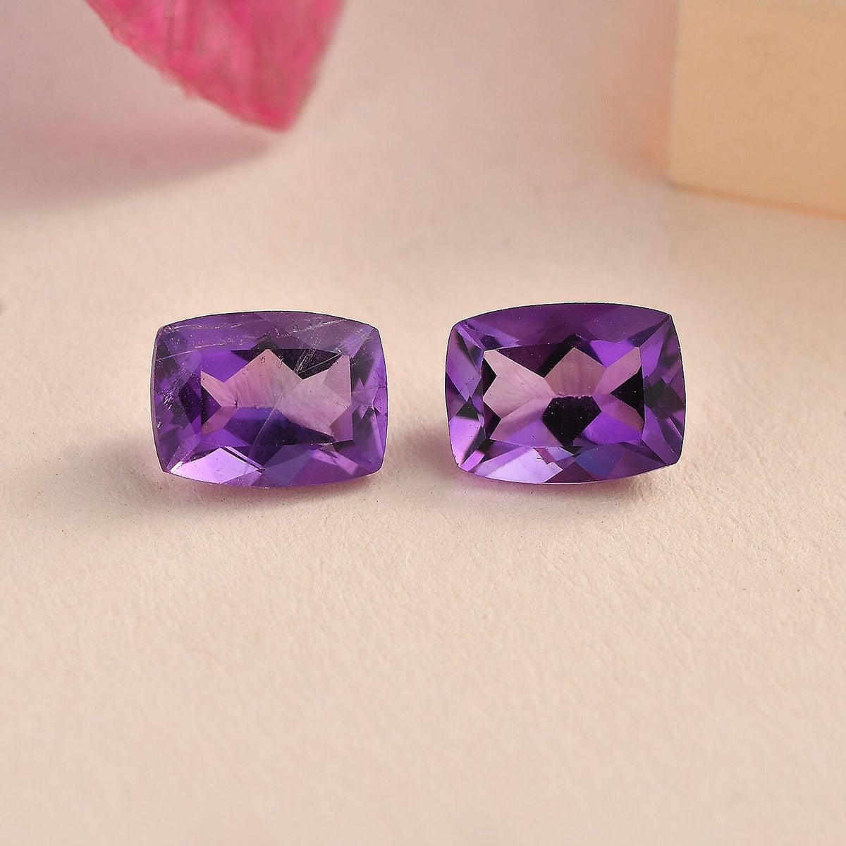 Set of 2 African Amethyst Loose Gemstones in Cushion Cut (8x6mm) 7751222 2