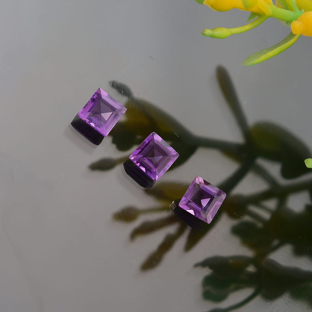 Set of 3 African Amethyst Loose Gemstones in Square Shape 0.91 Ct. 8063626 2
