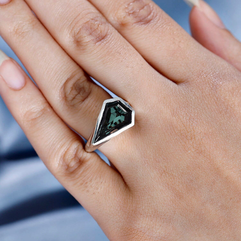 Alexandrite Triplet Quartz Fancy Ring in Rhodium Overlay Sterling Silver 5.84 Ct.