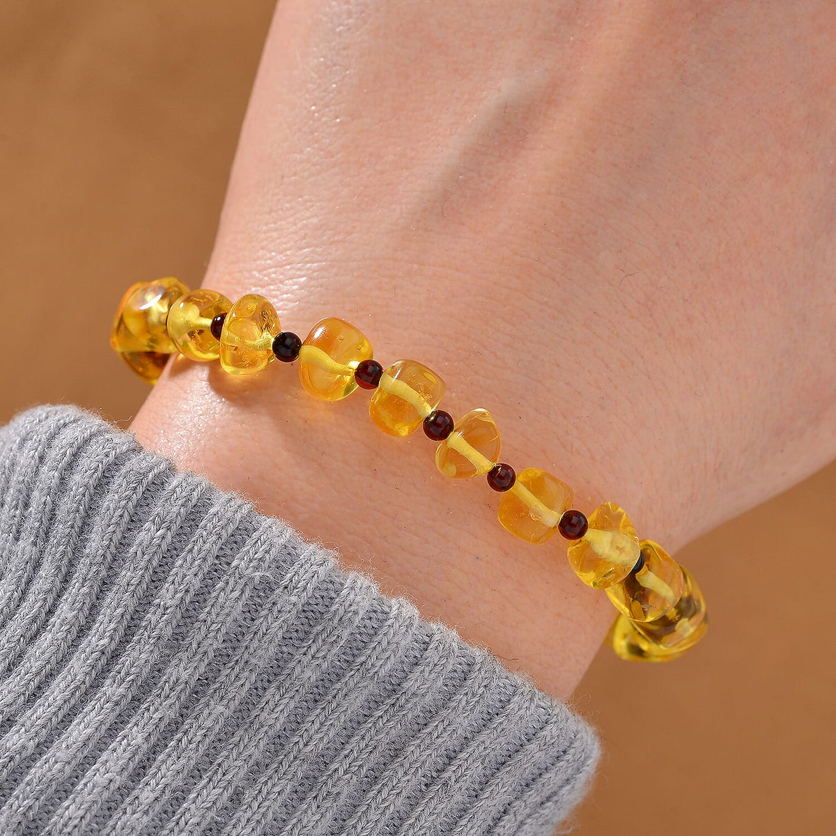 Yellow Baltic Amber Stretchable Bracelet (Size 7-10) 25.00 Ct. 7976120 1