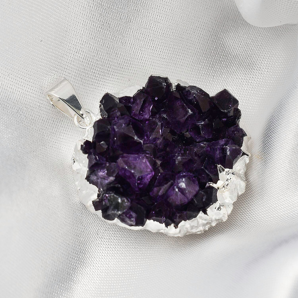 Tucson Find-Amethyst Crystal Solitaire Geode Pendant 7789048 2