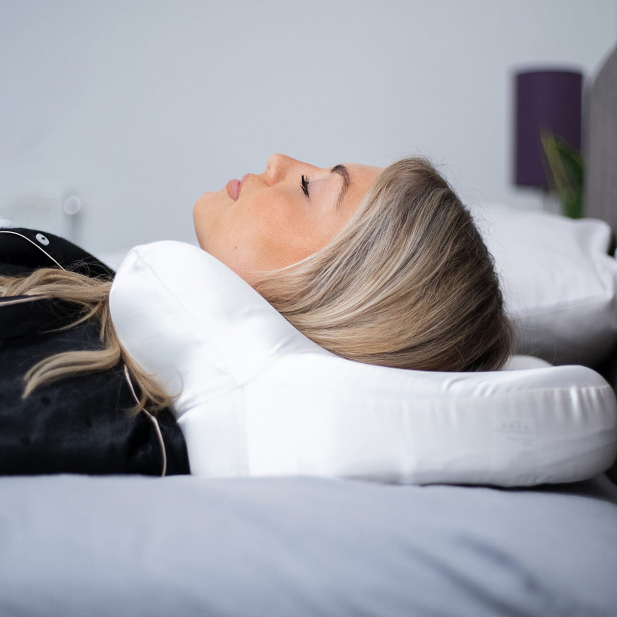 Anti-Wrinkle Pillow 7761894 2