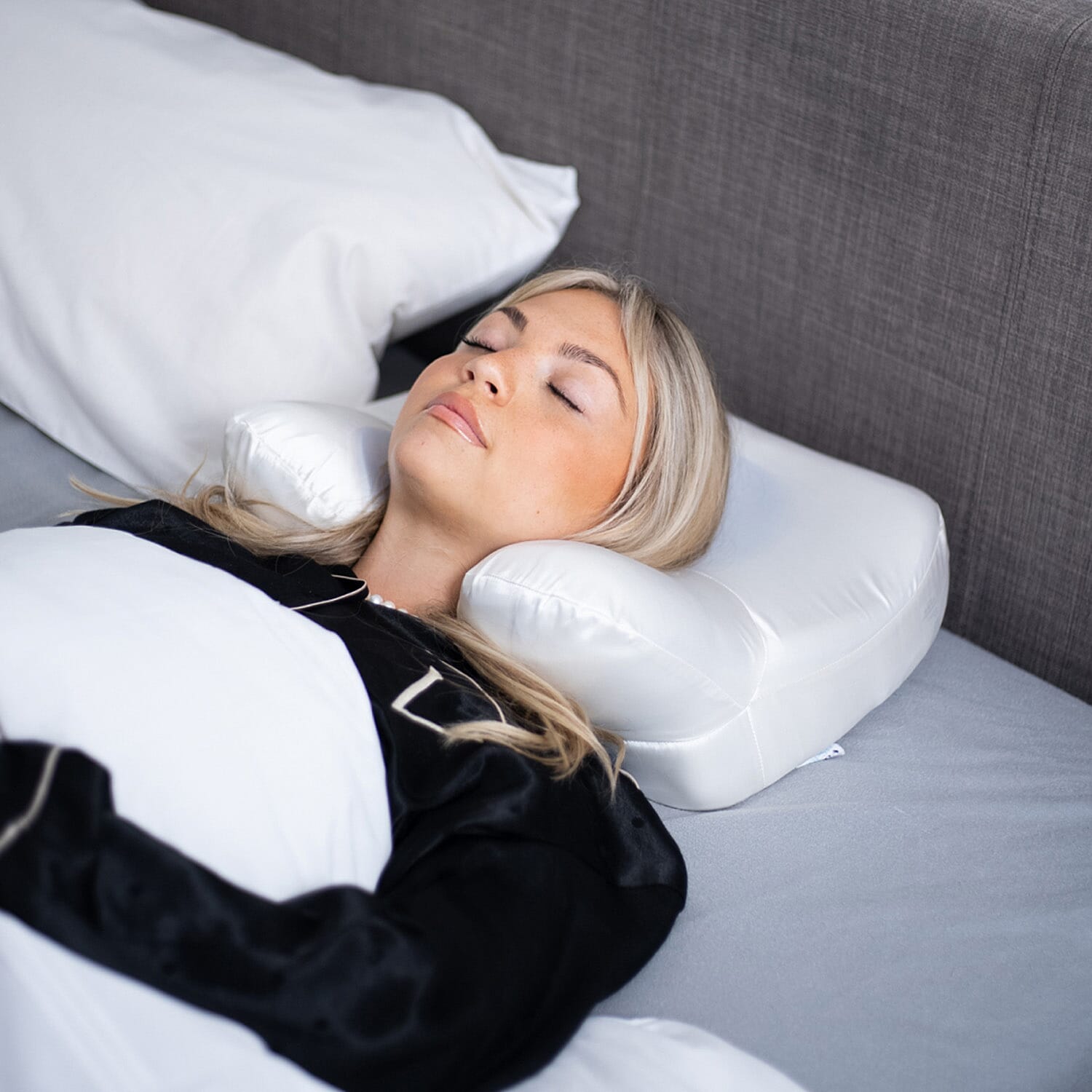 Anti-Wrinkle Pillow 7761894 3