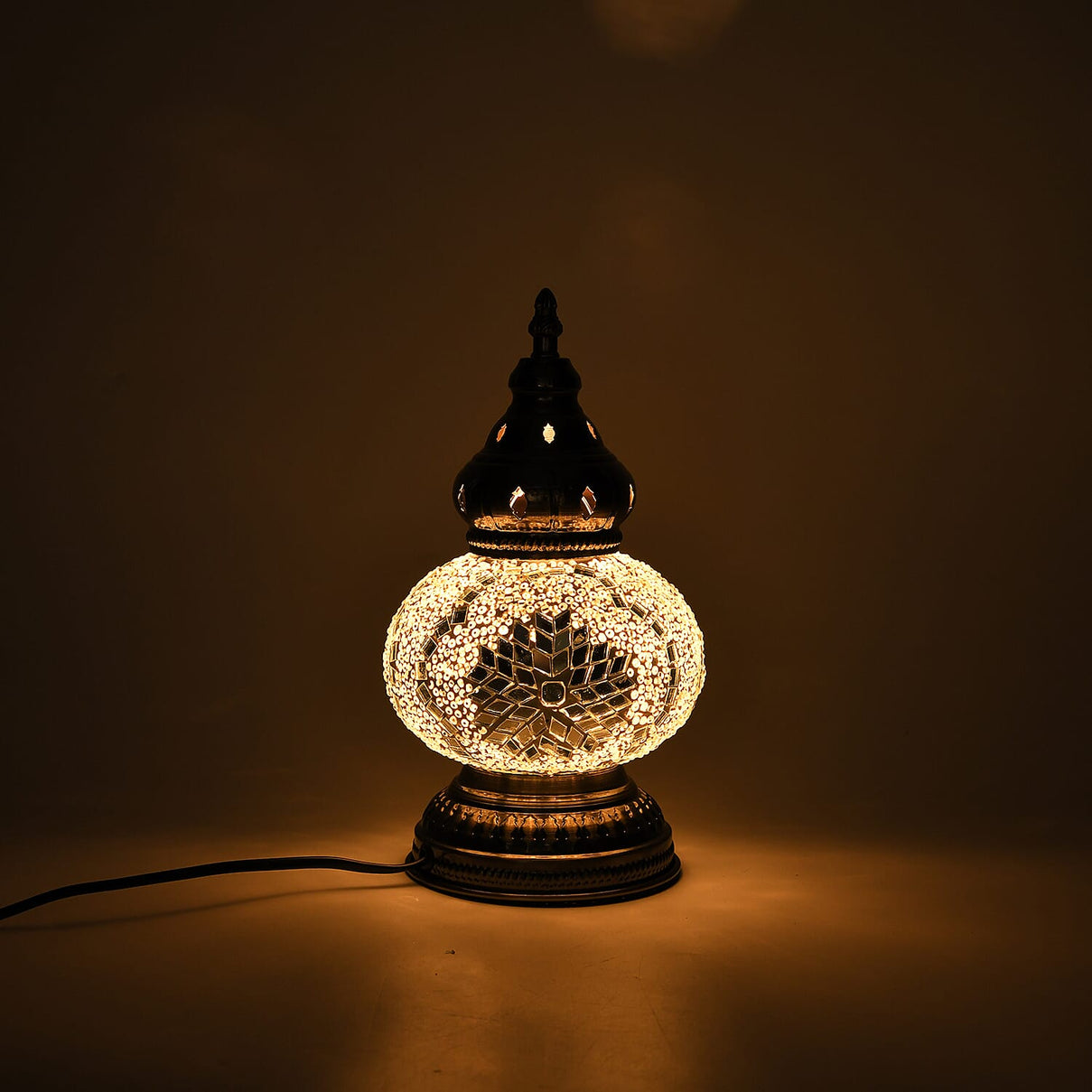 Handmade Moroccan Style Mosaic Table Lamp - White 8126293 2
