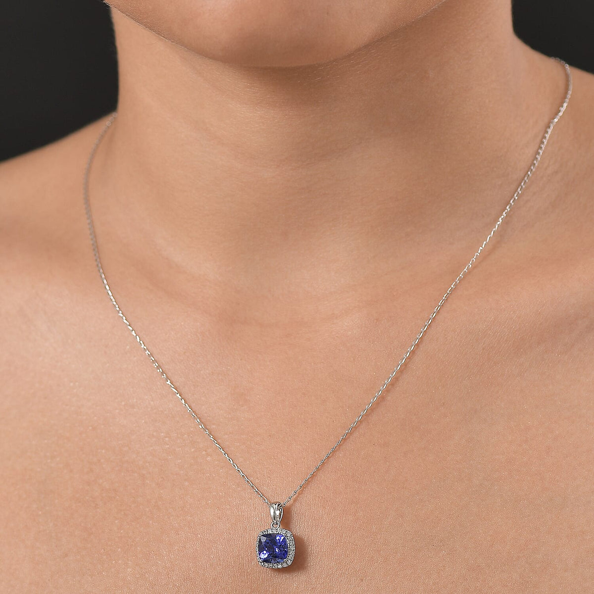 Certified &amp; Appraised RHAPSODY AAAA Tanzanite, White Diamond Halo Pendant in 950 Platinum, (VS-EF) 2.94 Ct. 8084445 3