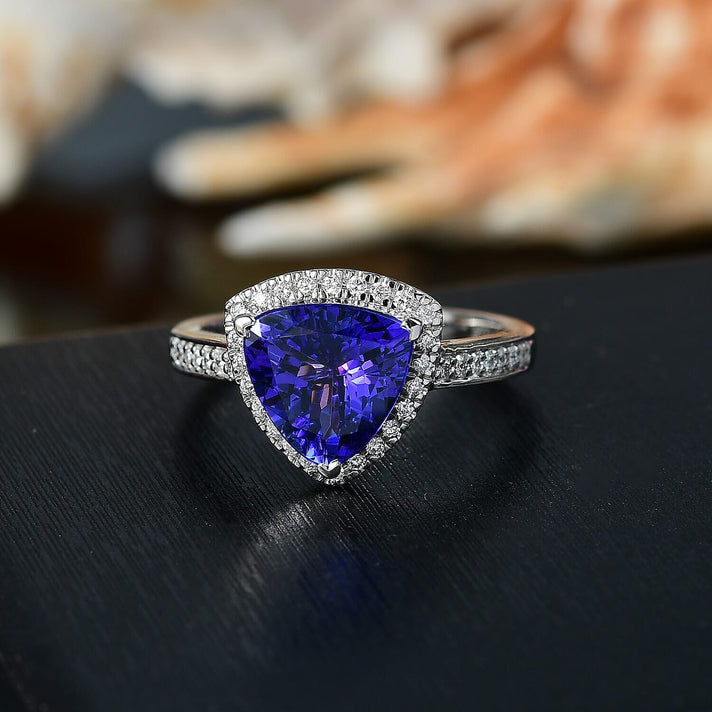 Appraised &amp; Certified RHAPSODY 950 Platinum AAAA Tanzanite, White Diamond VS-EF Ring, 3.98 Ct. 8129370 2