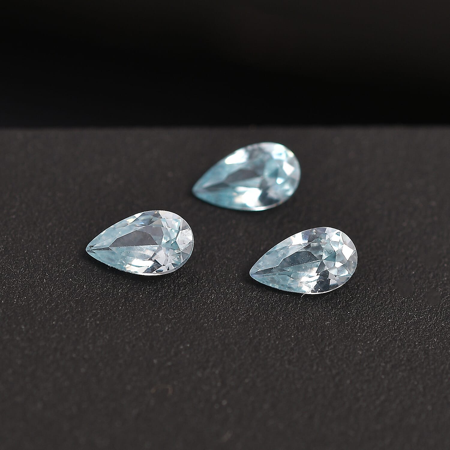 Set of 3 Aqua Cubic Zirconia Loose Gemstones in Pear Shape 0.8 Ct. 8063745 1