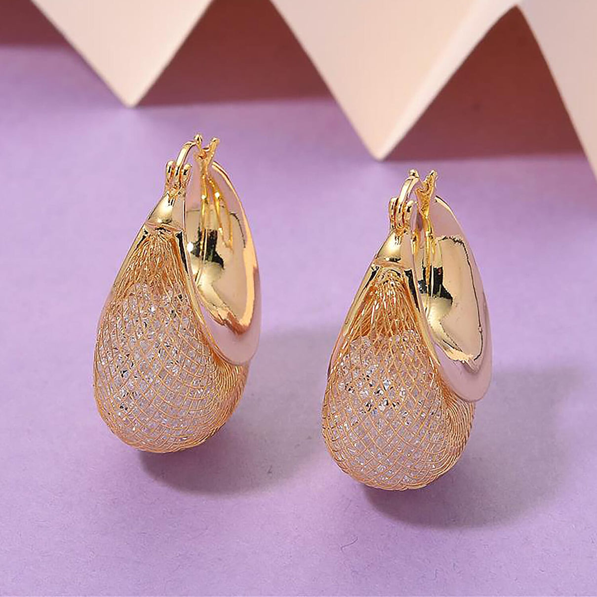 Austrian White Crystal Earrings with Clasp in Yellow Gold Plated 8204597 1