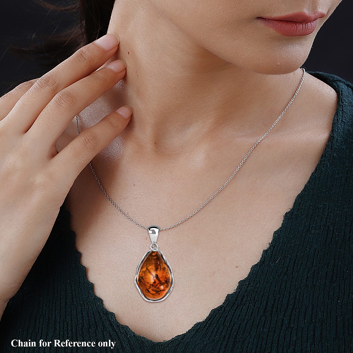 Tucson Special - Baltic Amber Solitaire Pendant in Sterling Silver 7672992 1