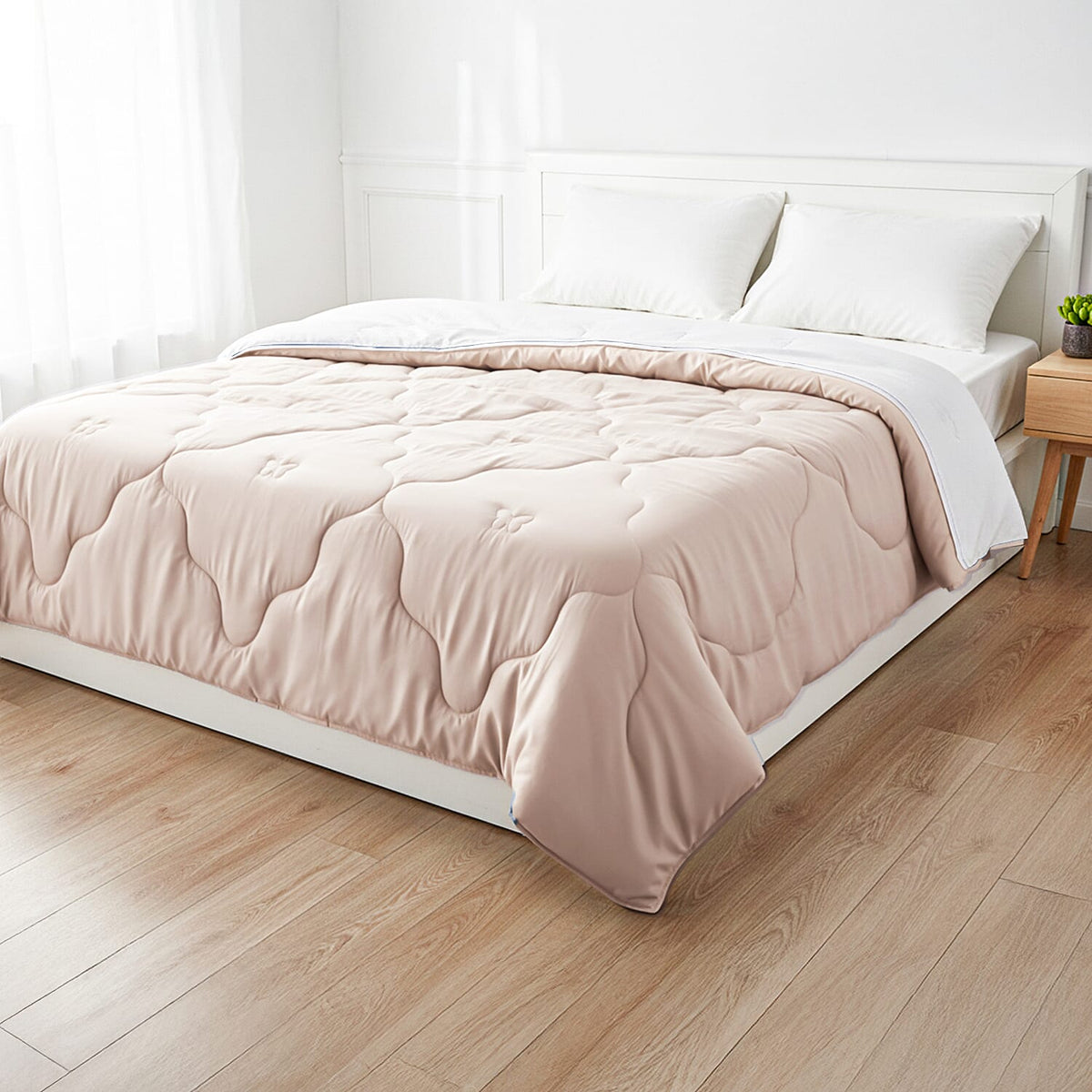 All Season 100% Mulberry Silk Filled Quilt With 100% Bamboo Cover (Size King, 225 x 220 cm) - Champagne 8237350 0