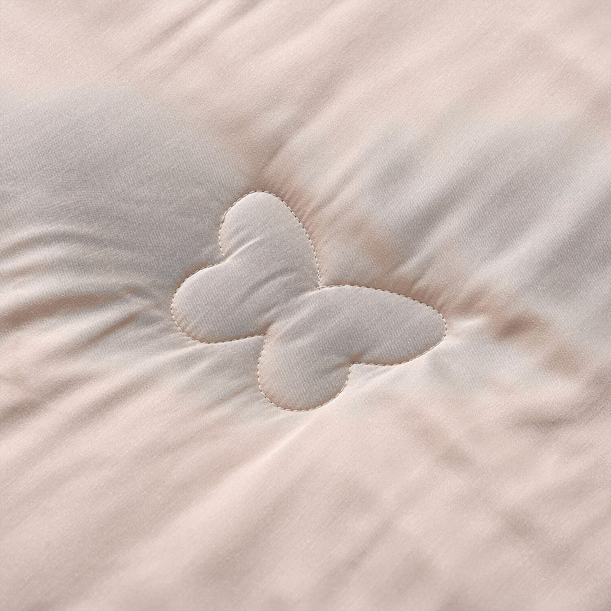 All Season 100% Mulberry Silk Filled Quilt With 100% Bamboo Cover (Size King, 225 x 220 cm) - Champagne 8237350 5