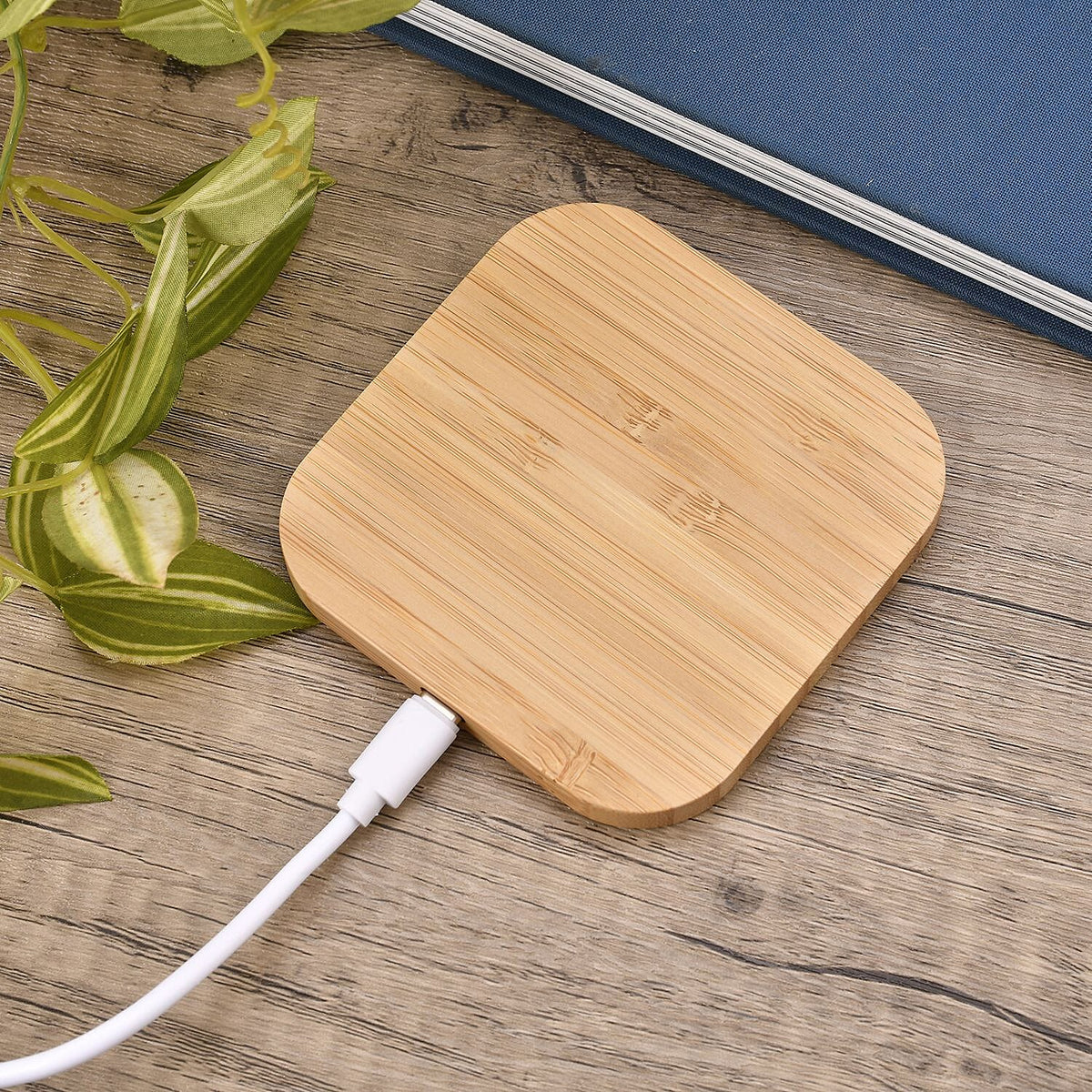 Bamboo Wireless Charger (15W) - Square 7318057 1