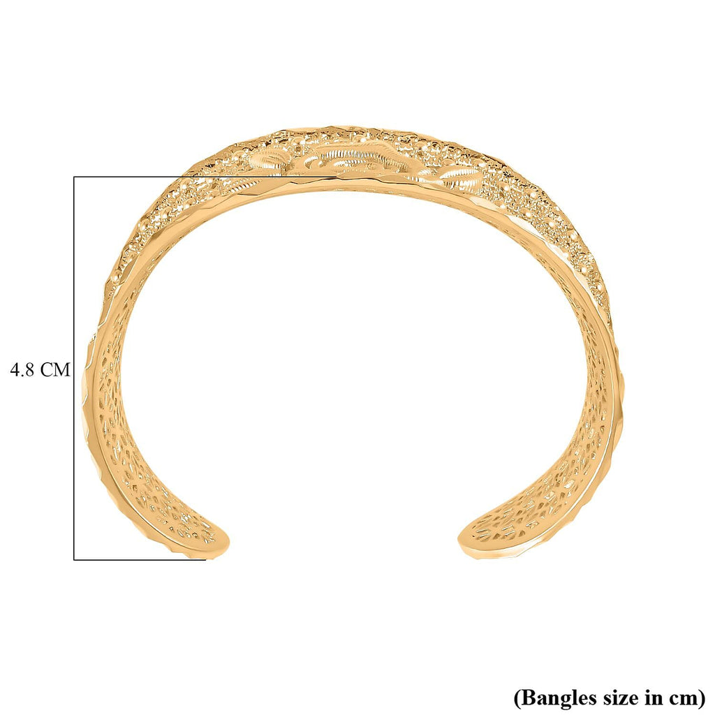 Rose Pattern Openable Bangle (Size 7.5 ) in Yellow Gold Tone