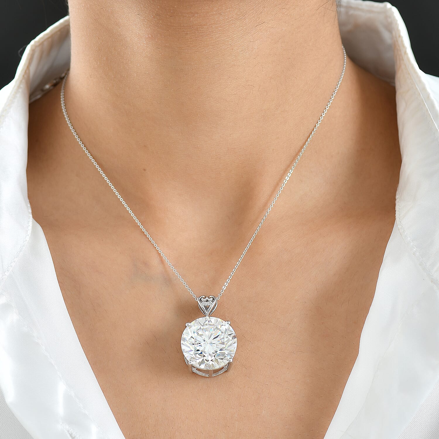 Moissanite Pendant with Chain (Size 20) in Rhodium Overlay Sterling Silver 30 Ct, Silver Wt. 6.44 Gms. 4439117 3