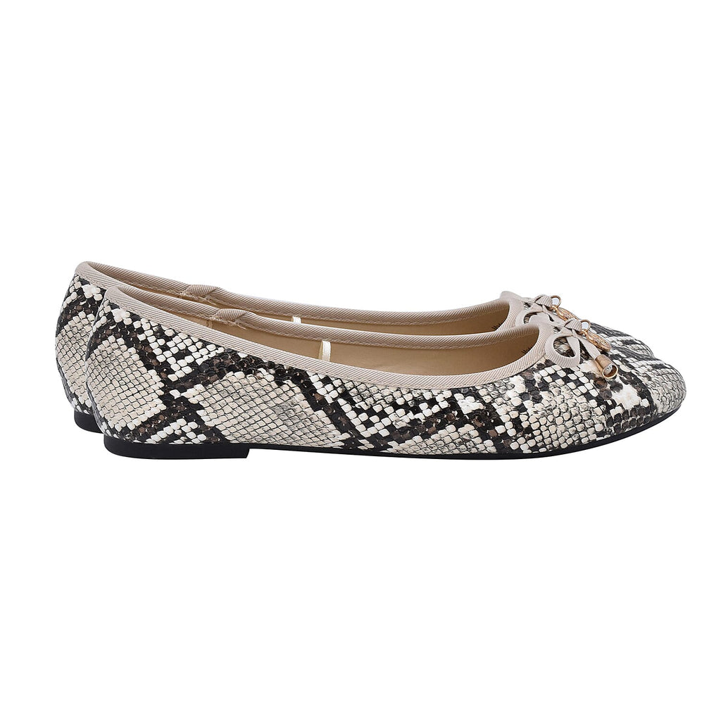 Black Patch Slip-On Shoe (Size 7)