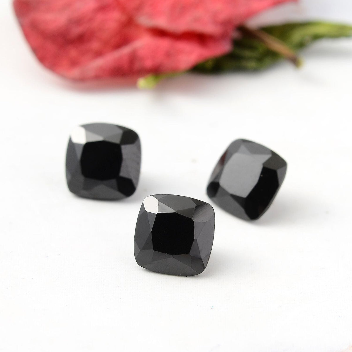 Set of 3 Black Spinel Loose Gemstones in Cushion Shape (6x6mm) 7778361 1