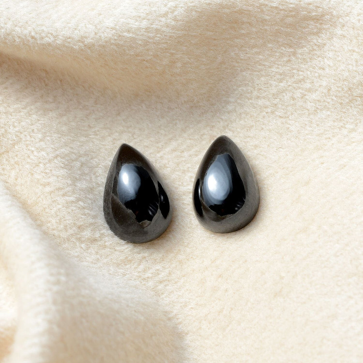Set of 2 Black Spinel Loose Gemstones in Pear Shape (11x9mm) 7778951 1