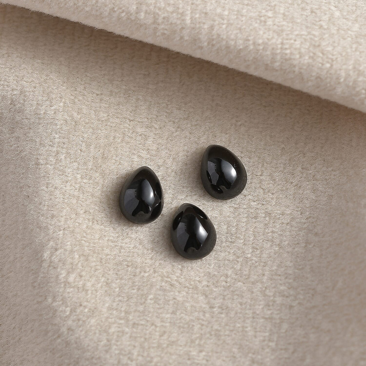 Set of 3 Black Spinel Loose Gemstones in Pear Shape (8x6mm) 7827209 2