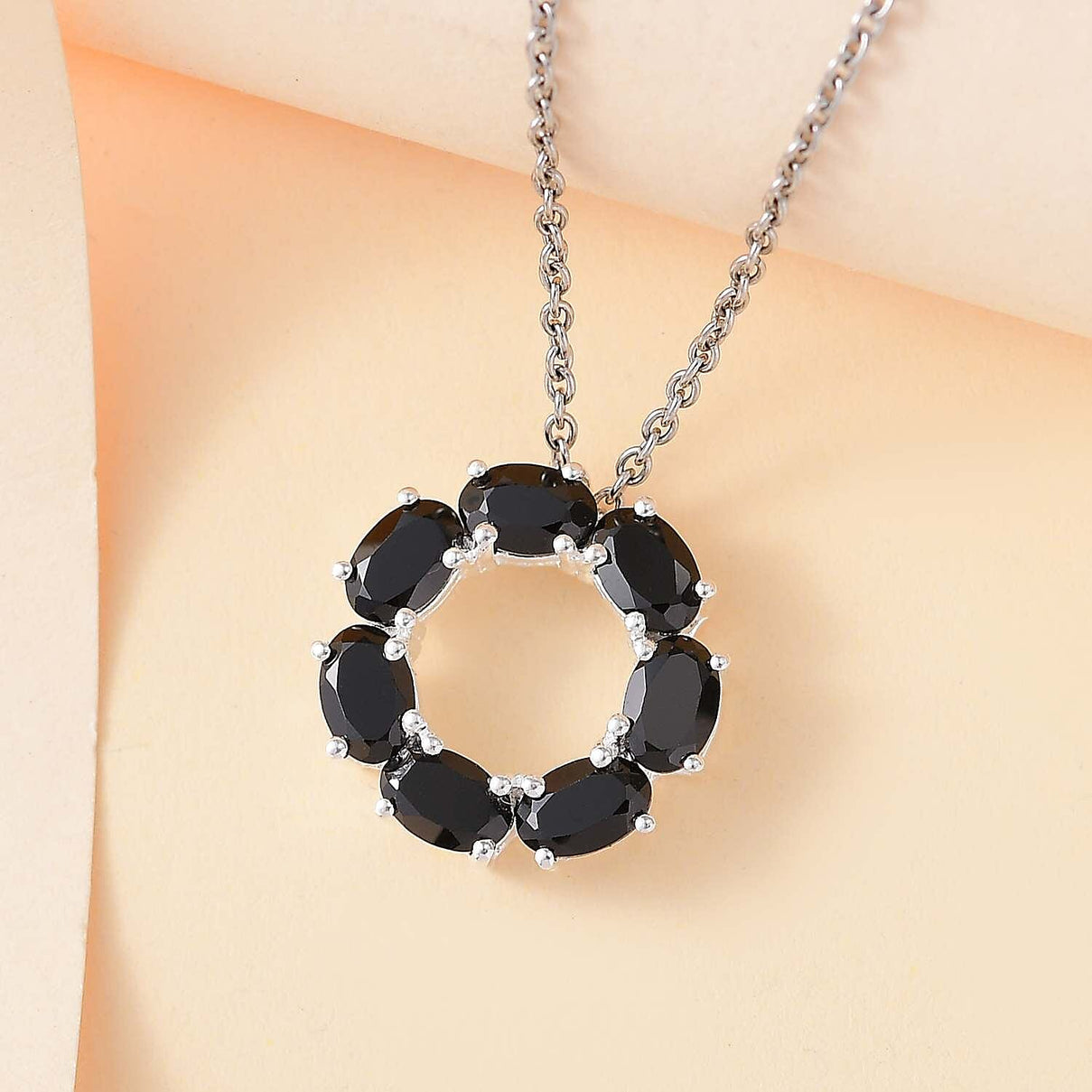 Black Spinel Pendant in Sterling Silver with Stainless Steel Chain (Size 20) 3.15 ct. 4299163 1