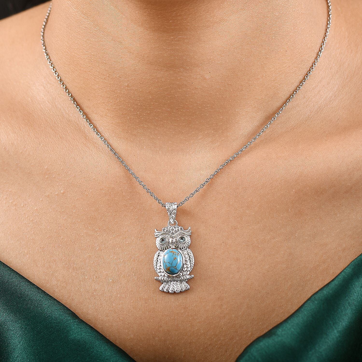 Tucson Find- Blue Turquoise &amp; Ocean Blue Apatite Pendant with Chain (Size 20) 2.87 Ct. 4359586 2