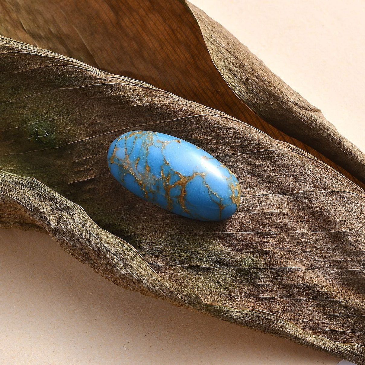 Blue Turquoise Loose Gemstone in Oval Shape (20x10mm) 7851327 2