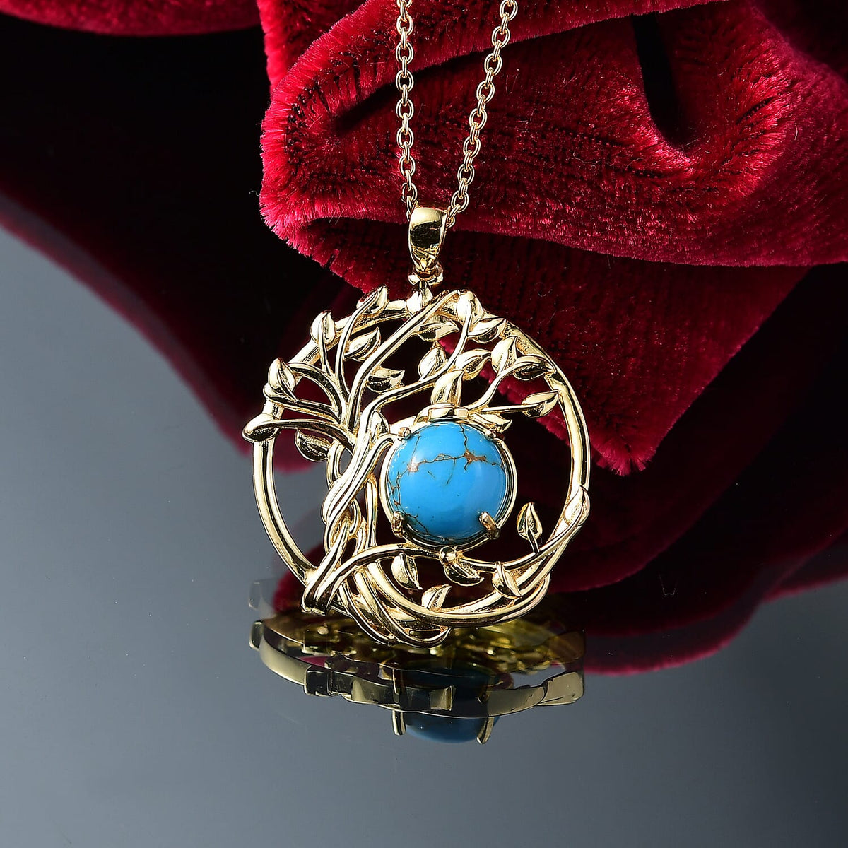 Tucson Find - Blue Turquoise Leaf Pendant with Chain (Size 20) in Yellow Gold Plated 3.57 Ct. V32576974 3