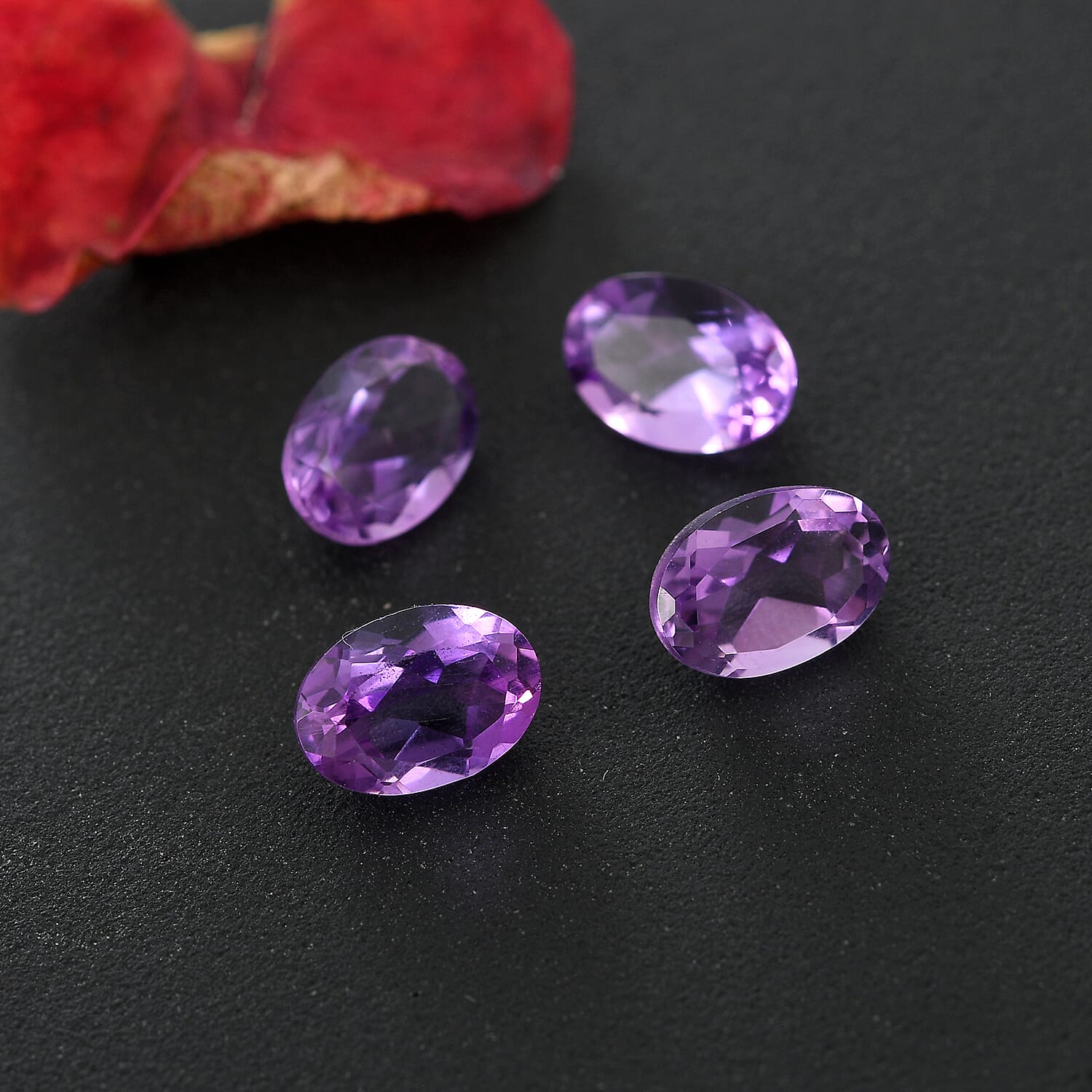 Set of 4 Bolivian Amethyst Loose Gemstones in Oval Shape (7x5mm) 7763357 1